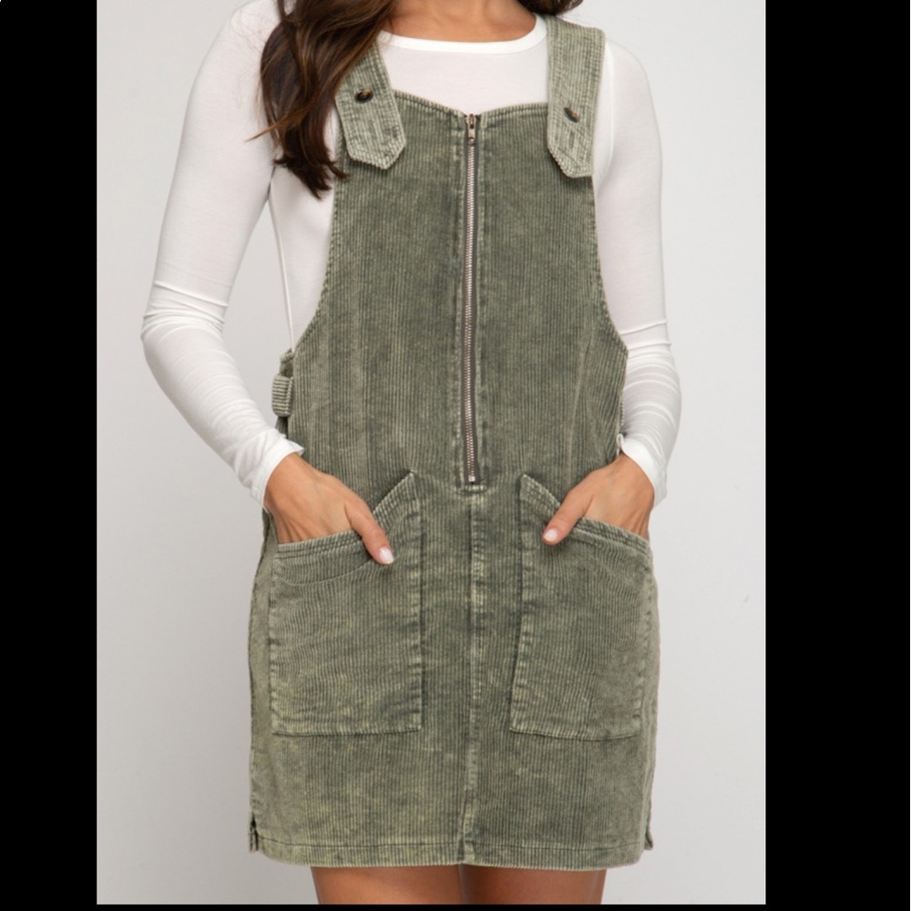 She + Sky Jenna Corduroy Jumper Dress Small